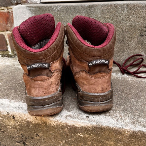 Lowa renegade women’s size 8 hiking boot - Picture 2 of 3